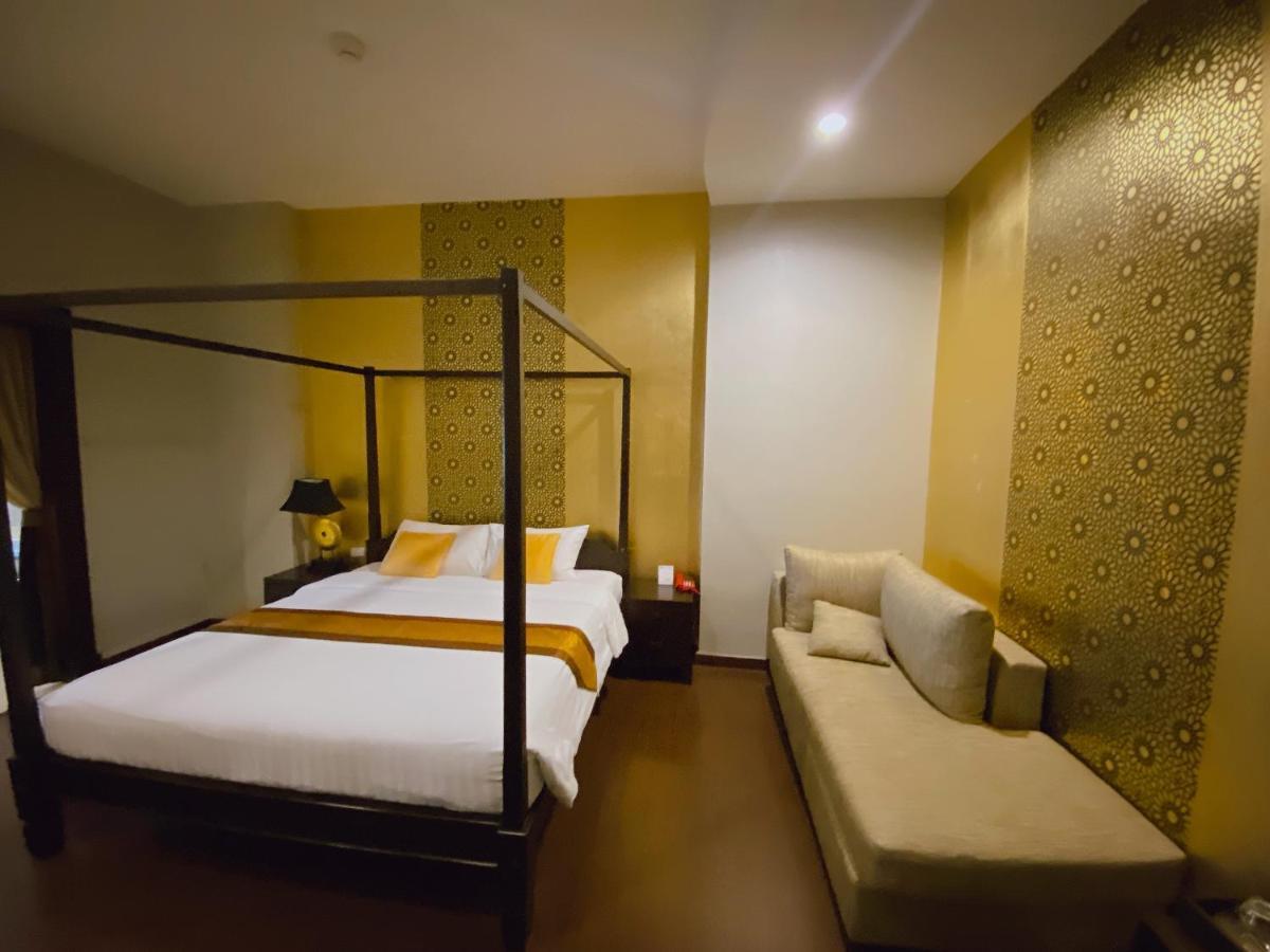 Si Maha Phot The Desiign Hotel - Sha מראה חיצוני תמונה